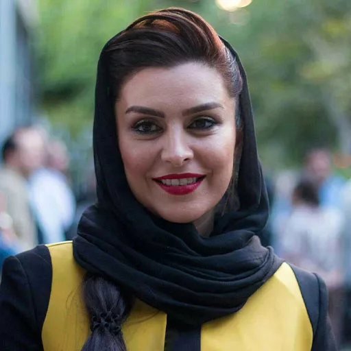 ماه چهره خلیلی