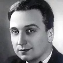 میخائیل نازوانف