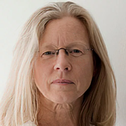 Lynn Johnson