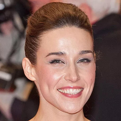 Arta Dobroshi