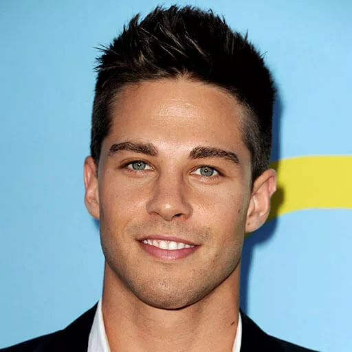 Dean Geyer