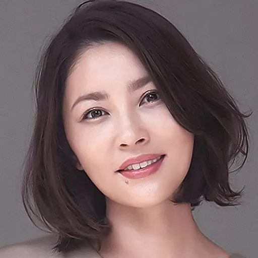 Asaka Seto
