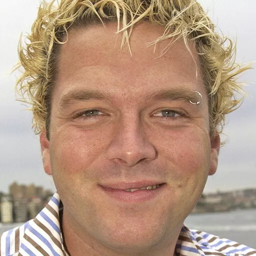 Josh Quong Tart