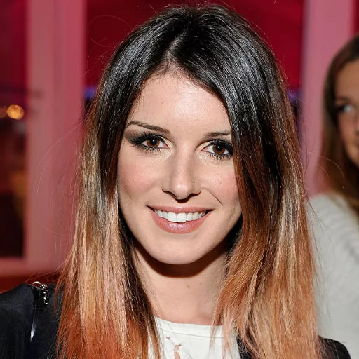 Shenae Grimes-Beech