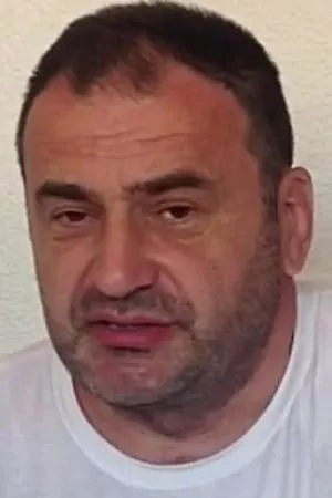 فاروق پروتی