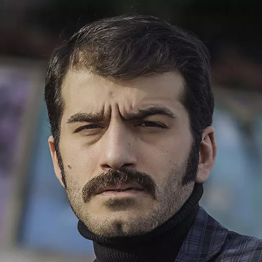 اوفوک بایراکتار