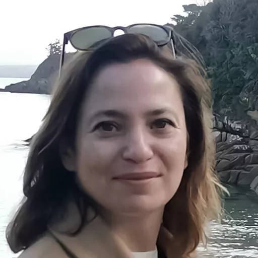 Sandra Tosello
