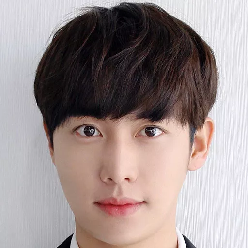 Hwa-Woon Kwon