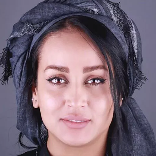 مونا شناس