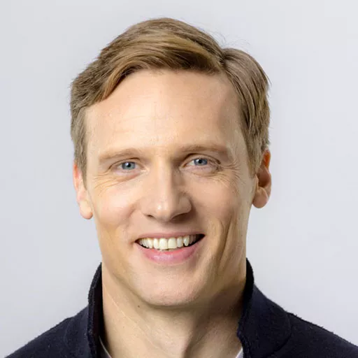 Teddy Sears