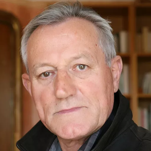 Jacques Mathou
