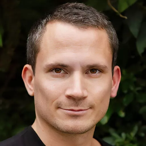 Gabriel Thomson