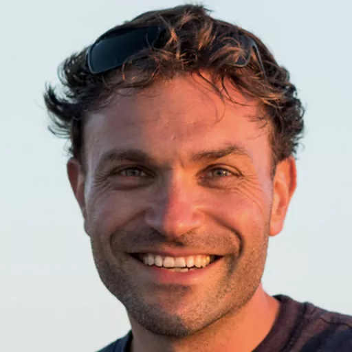 Robert Hollingworth