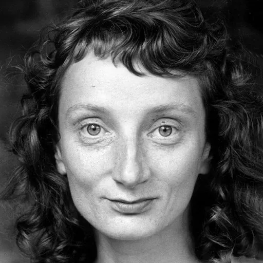 Amanda Lawrence
