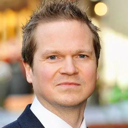 Steve Hamilton Shaw