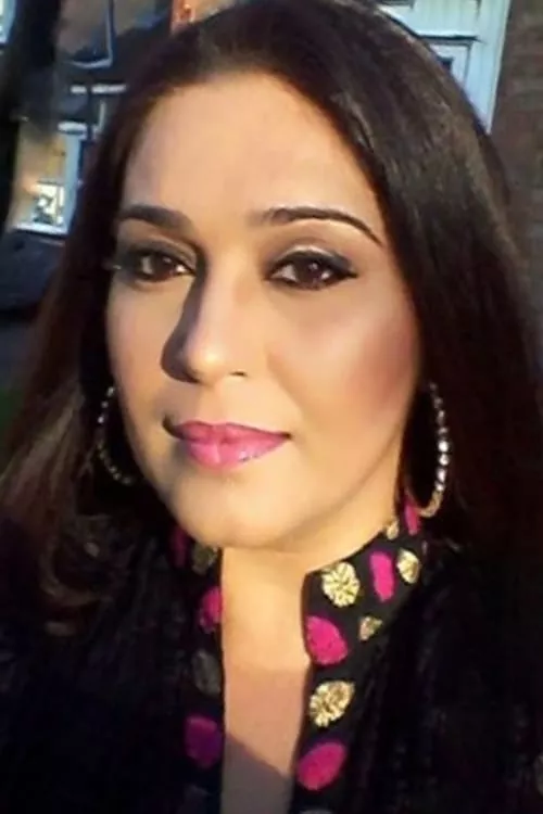 نیکی ولیا