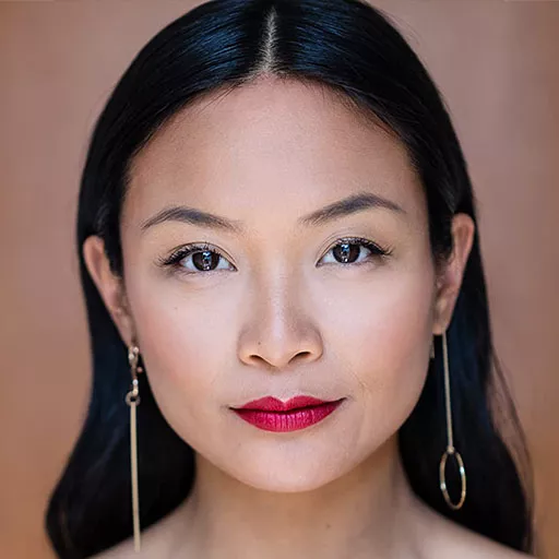Stephanie Sy