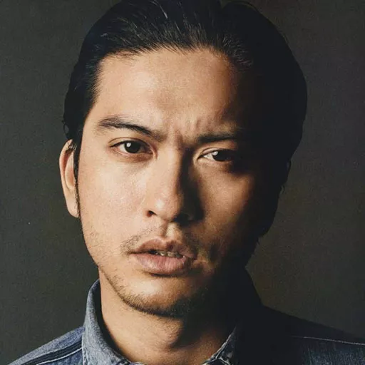 Tomoya Nagase