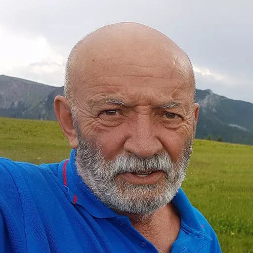 چون یاچی