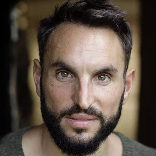 Julian Stolzenberg