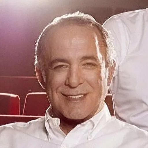 نجاتی آکپینار