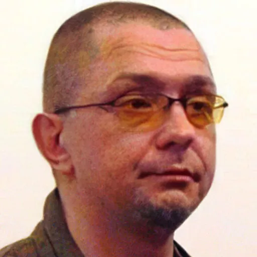 اولگ نگین