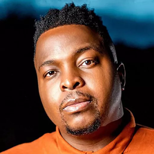 Ofentse Mwase