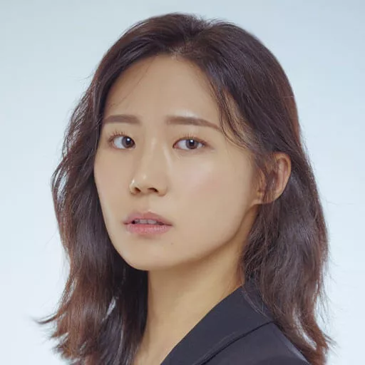 Park Ye-Ni