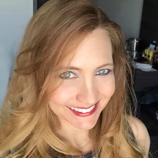 Kim Donovan