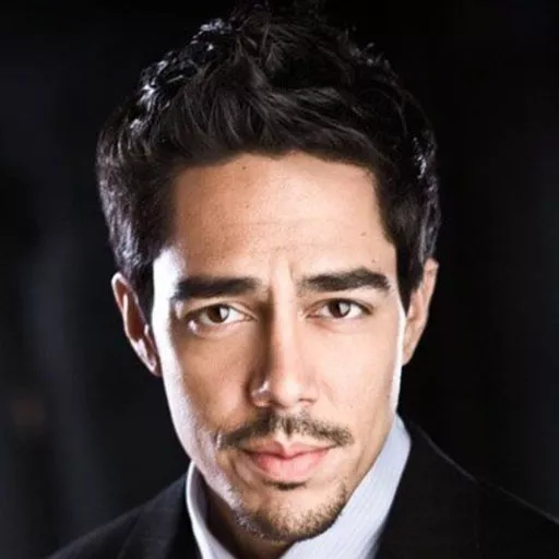 Zak Santiago
