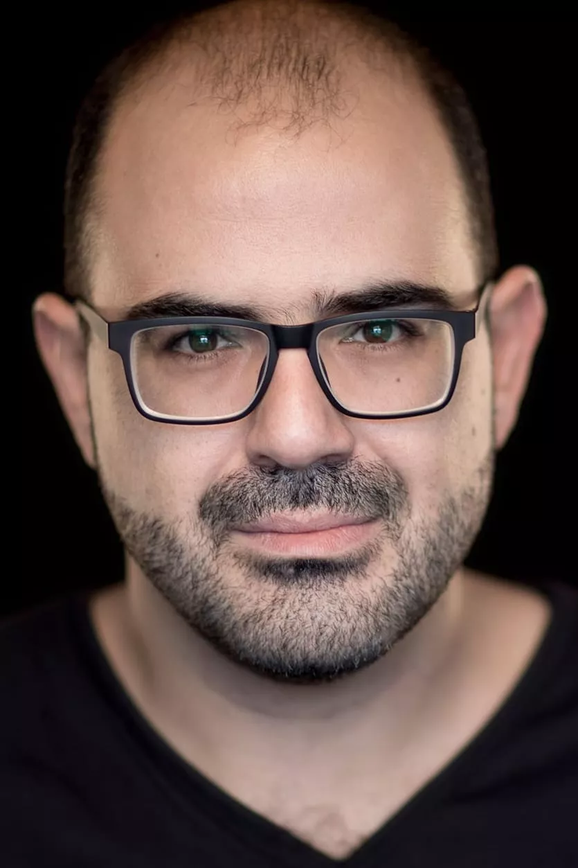 عامر هلهل