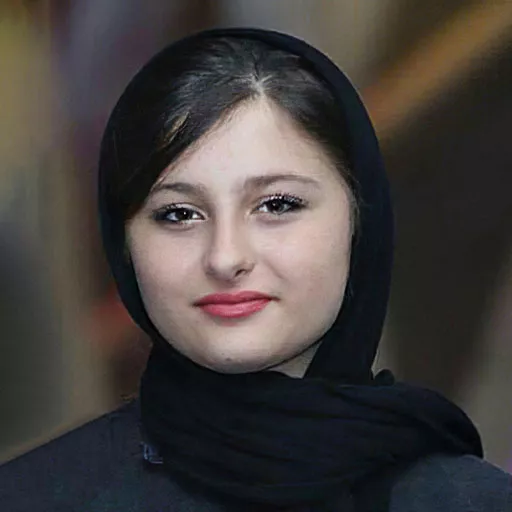 سارا فرقانی