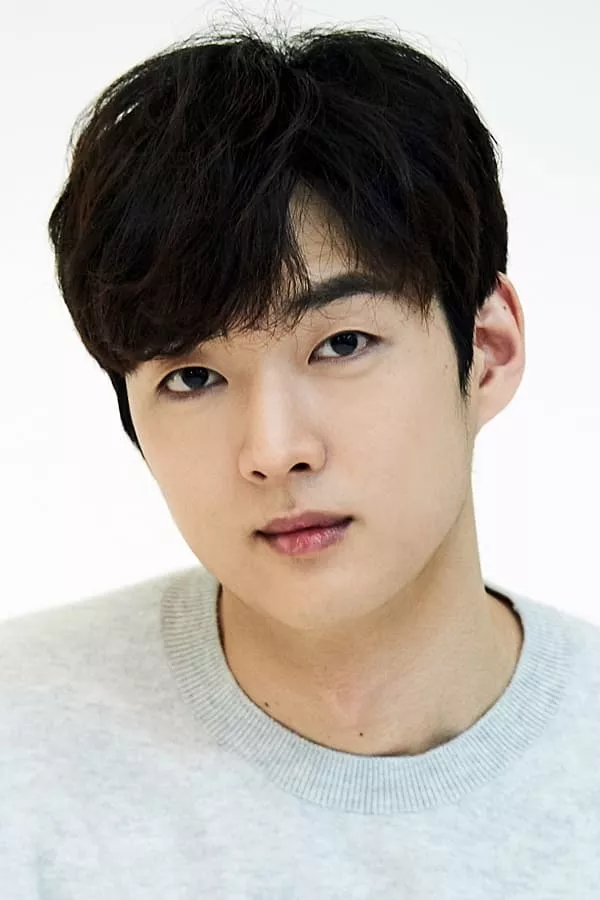 Kang Young-Seok