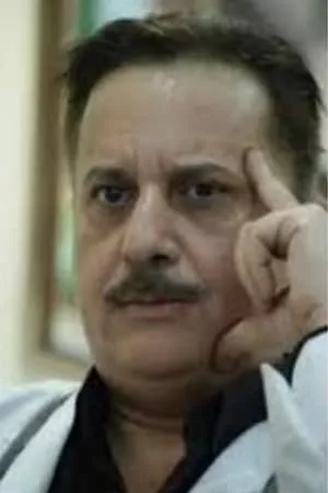 عباس عادل