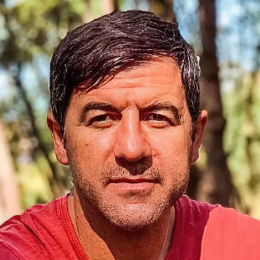 کریم باقری