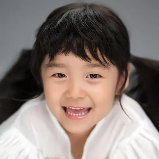 Lee Ye-Bit