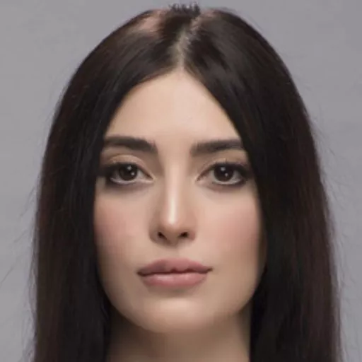 ملیکه ایپک یالووا