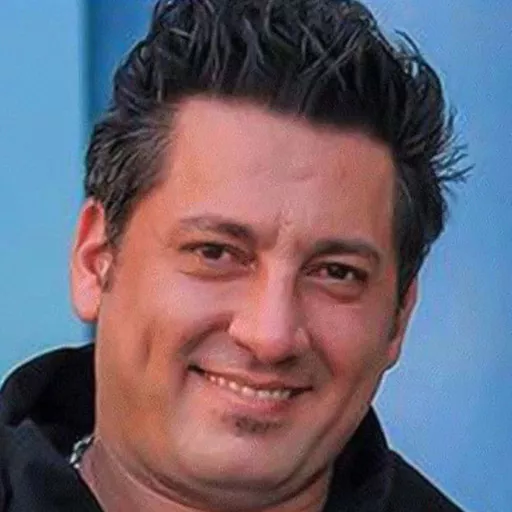 حمید خندان