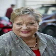 سیلویا سیمز