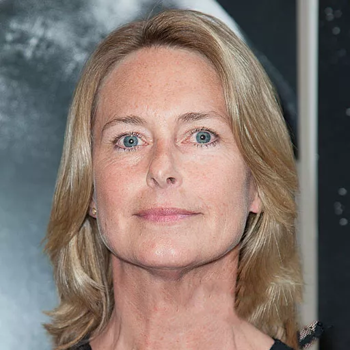 Carol Ray