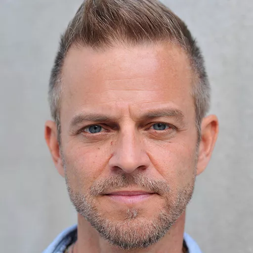 Carmine Giovinazzo