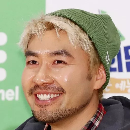 Hong-Chul Ro