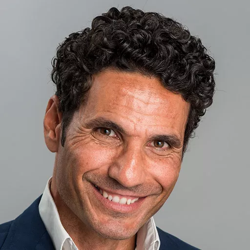 Óscar Higares