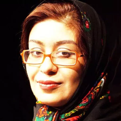 چیستا یثربی